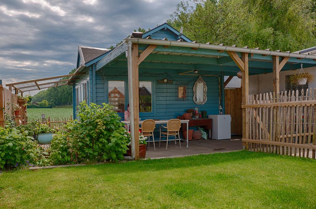 Artistiek Vakantiehuisje Hulst Exteriér fotografie