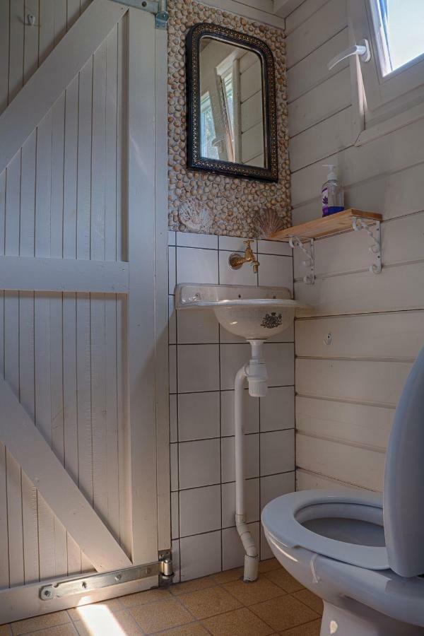 Artistiek Vakantiehuisje Hulst Exteriér fotografie